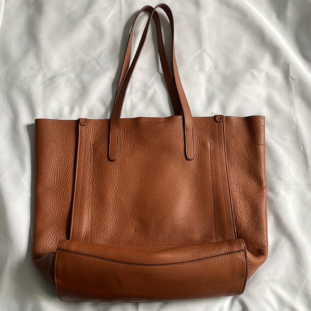 J Crew 100% Leather Slouchy Tote, English Chestnut Brown Leather Work Bags - Picture 3 of 9